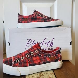 Blowfish Red Grand Cayon Plaid Sneakers Womens 6.5
